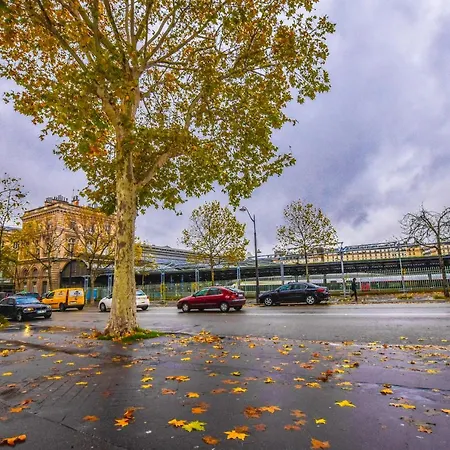 Luxe Quai De Jemmapes Gare De L Est * Paris